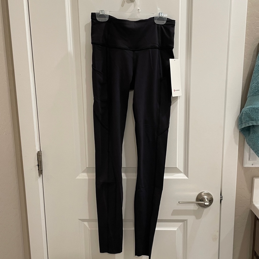 Fast and Free HR Tight 28” *Br Lululemon Leggings!